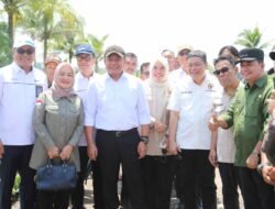 Deru Dampingi DPR RI Tinjau Lokasi OPLA Desa Srimenanti Tanjung Lago Banyuasin