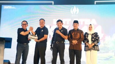 Wakil Gubernur (Wagub) Sumatera Selatan (Sumsel)H. Cik Ujang menghadiri Puncak Perayaan HUT PTBA Tbk ke-44 Tahun