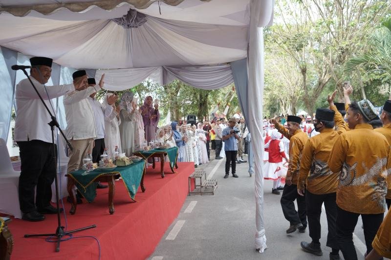 Parade Kafilah MTQ ke-56 Tingkat Kabupaten Asahan Dilepas