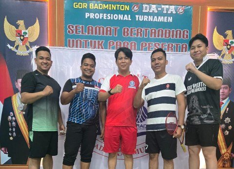 Tim SAKAHIRA Lawfirm Meriahkan Turnamen Badminton KAMDA Cup 2025