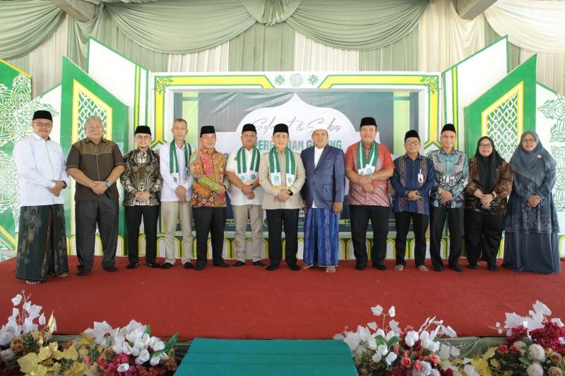 Bupati Asahan Taufik Zainal Abidin Siregar menyambut langsung kunjungan Wakil Menteri (Wamen) Agama RI, KH Romo R Muhammad Syafi'i