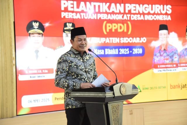 Bupati Sidoarjo H. Subandi