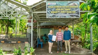 Bukit Asam Mendorong Transformasi Desa Lewat Usaha Budidaya Perikanan
