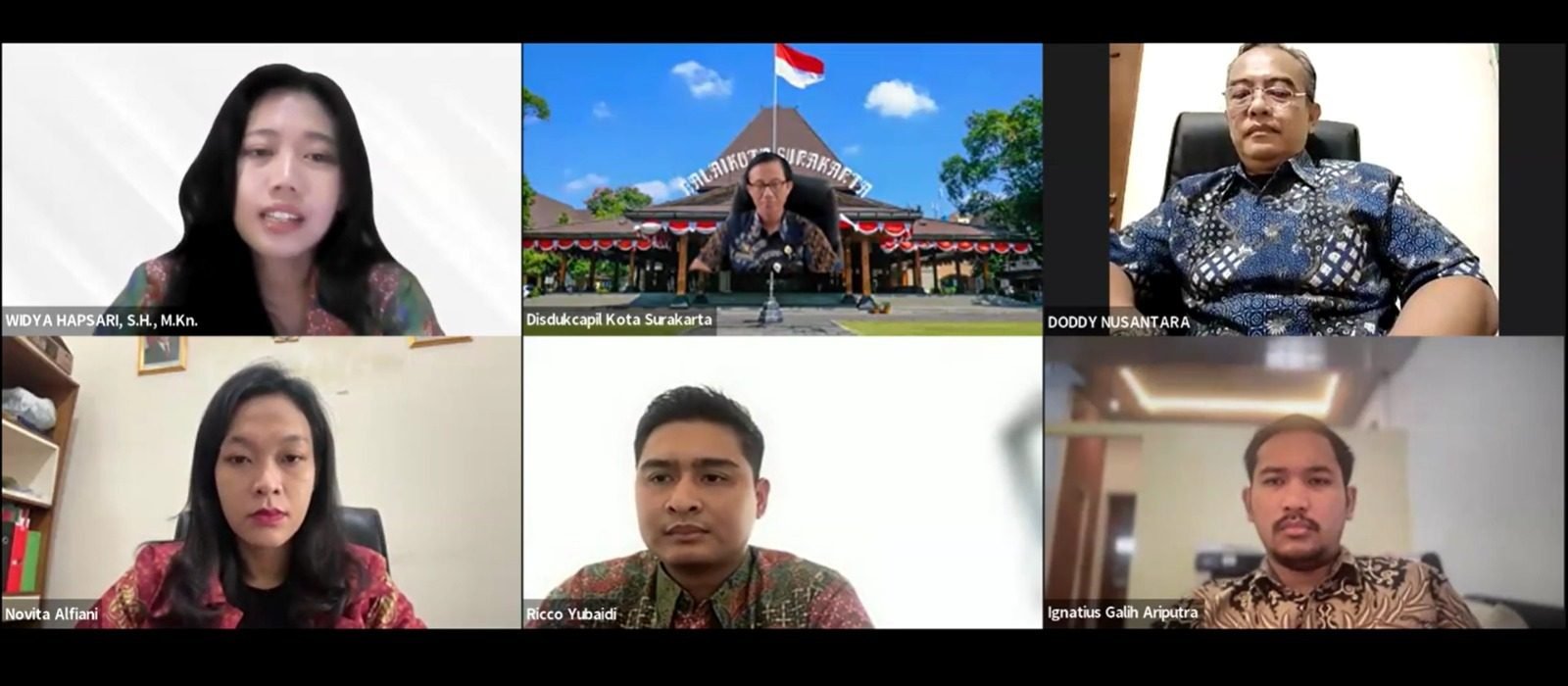 Kolase Diskusi Interaktif. (Foto Simon)