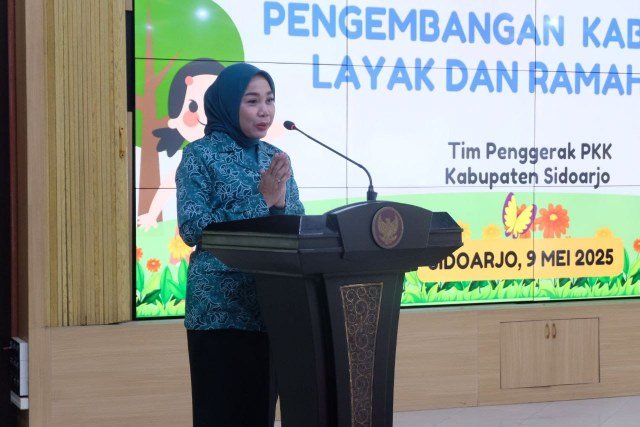 Ketua TP PKK Kab. Sidoarjo dr.Hj. Sriantun Subandi.