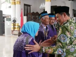 752 Calon Jamaah Haji Sidoarjo Menuju Tanah Suci