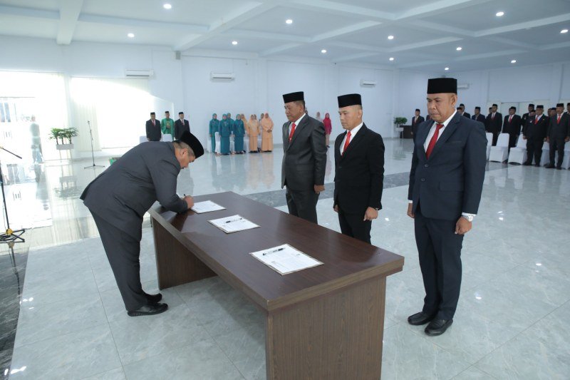 Bupati Asahan Lantik 3 Jabatan Pimpinan Tinggi Pratama