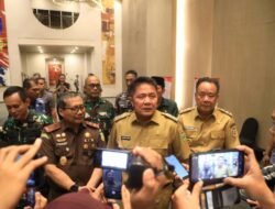 Gubernur Herman Deru Terbitkan SE Seragam Non-ASN, Bangun Semangat Kesetaraan dan Identitas