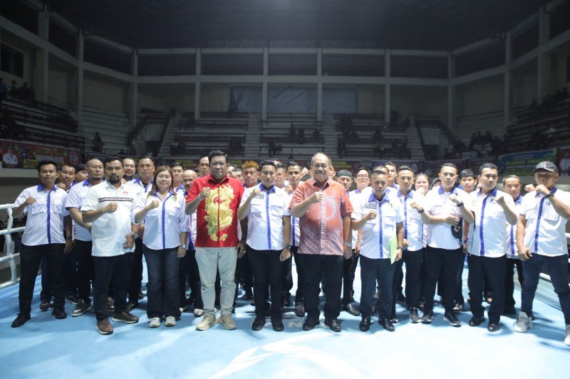 Bupati Asahan Taufik Zainal Abidin menghadiri pagelaran Kejurda Tinju Seleksi Pekan Olahraga Nasional (PON) XVII 2025 di Kabupaten Asahan