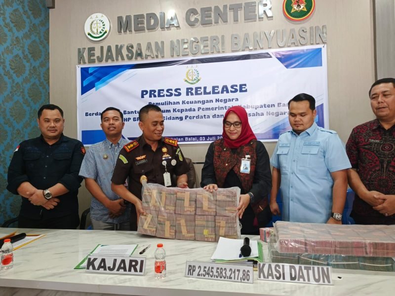 Kejari Banyuasin Pulihkan Keuangan Negara Rp2,5 Miliar dalam Tiga Bulan