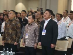 Hadiri Pelantikan APKASI Periode 2025–2030, Deru Tegaskan Sinergi Daerah-Pusat Kian Solid