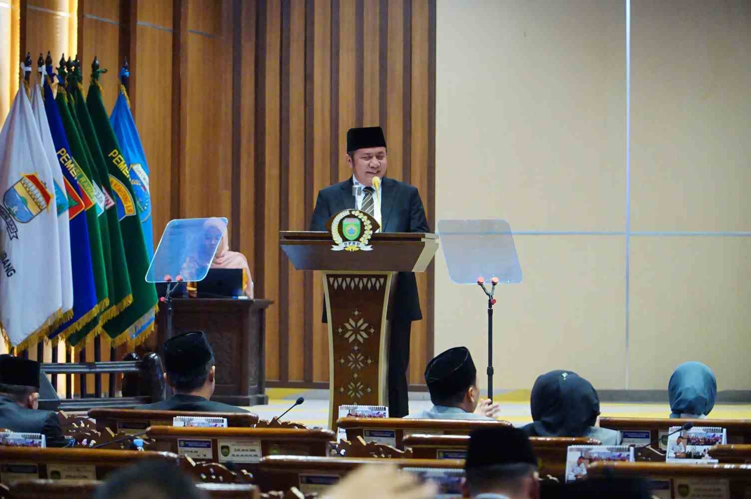 Gubernur H. Herman Deru