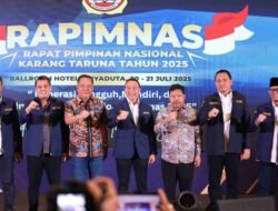Cik Ujang Ajak Pemuda Jadi Motor Kesejahteraan Sosial saat Buka Rapimnas Karang Taruna 2025
