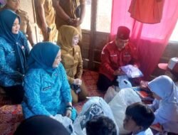 Baznas Palembang Salurkan Bantuan Pendidikan Kepada Siswa SD