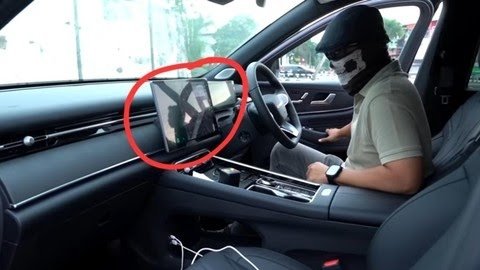 Pelaku pungli yang meminta uang parkir ke Om Mobi di Palembang telah ditangkap polisi dan meminta maaf tidak akan mengulangi perbuatannya