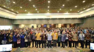 Otoritas Jasa Keuangan (OJK) Provinsi Sumatera Selatan bersama OJK Institute menggelar OJK Berbagi 2025