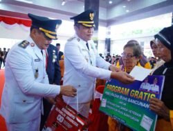 Berikan Bantuan Untuk Veteran Muba, Para UMKM dan Piagam Penghargaan