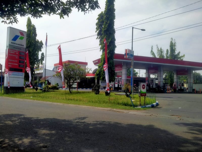 Stasiun Pengisian Bahan Bakar Umum (SPBU ) Wonokoyo ,Klopo sepuluh, Sukodono