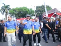 KA UII Gelar Jalan Sehat di Palembang, Herman Deru Dorong Alumni Jadi Agen Perubahan