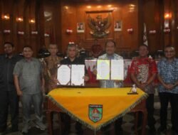 Pemkab dan DPRD Asahan Tandatangani Nota Kesepakatan APBD 2025