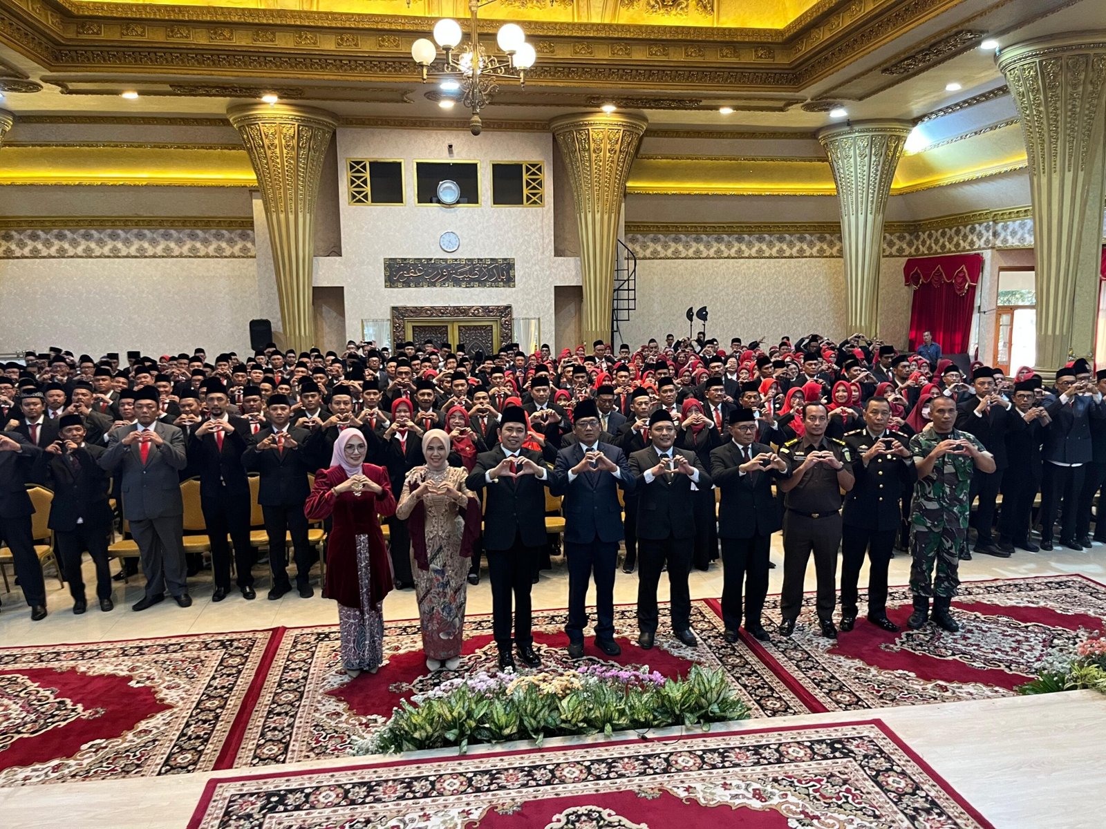 Bupati Jember Gus Fawait Mutasi 352 Pejabat untuk Tingkatkan Kinerja Birokrasi