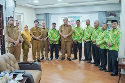 KTNA Kabupaten Asahan melakukan audiensi dengan Bupati Asahan, Taufik Zainal Abidin Siregar di Rumah Dinas Bupati Asahan, Senin (01/09/2025).
