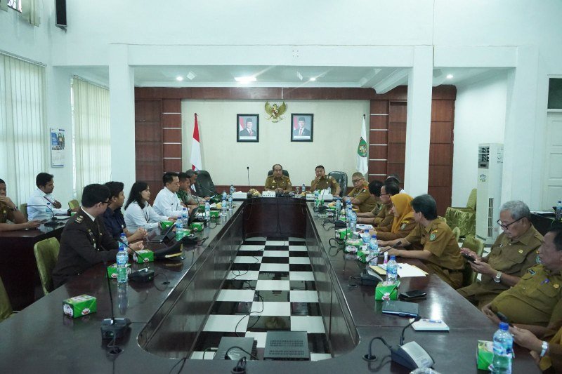 Bupati Asahan Bersama Forkopimda Ikuti Rakor Pengendalian Inflasi 2025