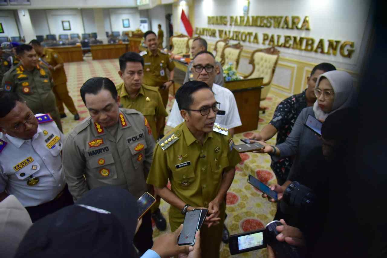 Wali Kota Palembang, Drs Ratu Dewa