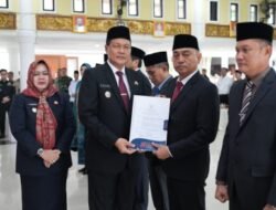 Bupati Lantik 7 Pejabat Pimpinan Tinggi Pratama