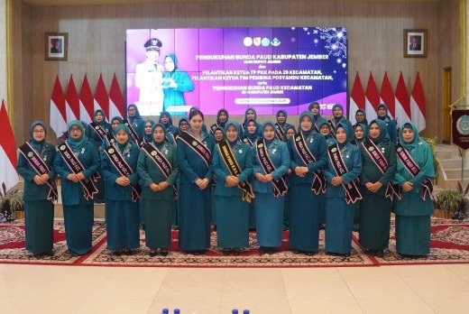 Bupati Jember Kukuhkan Bunda PAUD dan Dorong Peran PKK dalam Pembangunan Daerah