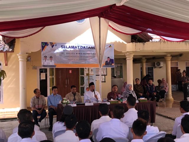 Dinas Ketenagakerjaan dan Transmigrasi (Disnakertrans), Pemkab PALI bekerja sama dengan Pelita Wira Sejahtera (PWS) menggelar seleksi terbuka rekrutmen tenaga kerja untuk PT Pertamina Zona 4 Adera Field.