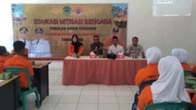 BPBD) Kabupaten Penukal Abab Lematang Ilir menggelar edukasi mitigasi bencana "Sekolah Aman Bencana" di SMP NEGERI 2 Talang Ubi di Desa talang akar, Senin 22 September 2025.