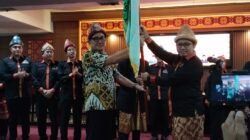 Pengukuhan Pengurus Perkumpulan Zuriat Masagus-Masayu Palembang Darussalam (PZMMPD) periode 2024-2029 Sabtu, (27/9/2025) di ruang rapat paripurna DPRD Kota Palembang