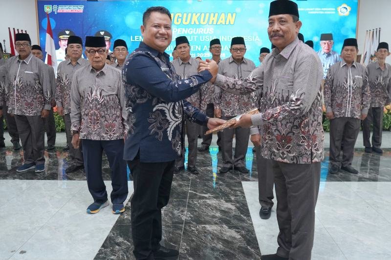 Pengukuhan Pengurus LLI Kabupaten Asahan Masa Bakti 2023–2028 dilakukan oleh Wakil Bupati Asahan, Rianto di Aula Melati Kantor Bupati Asahan