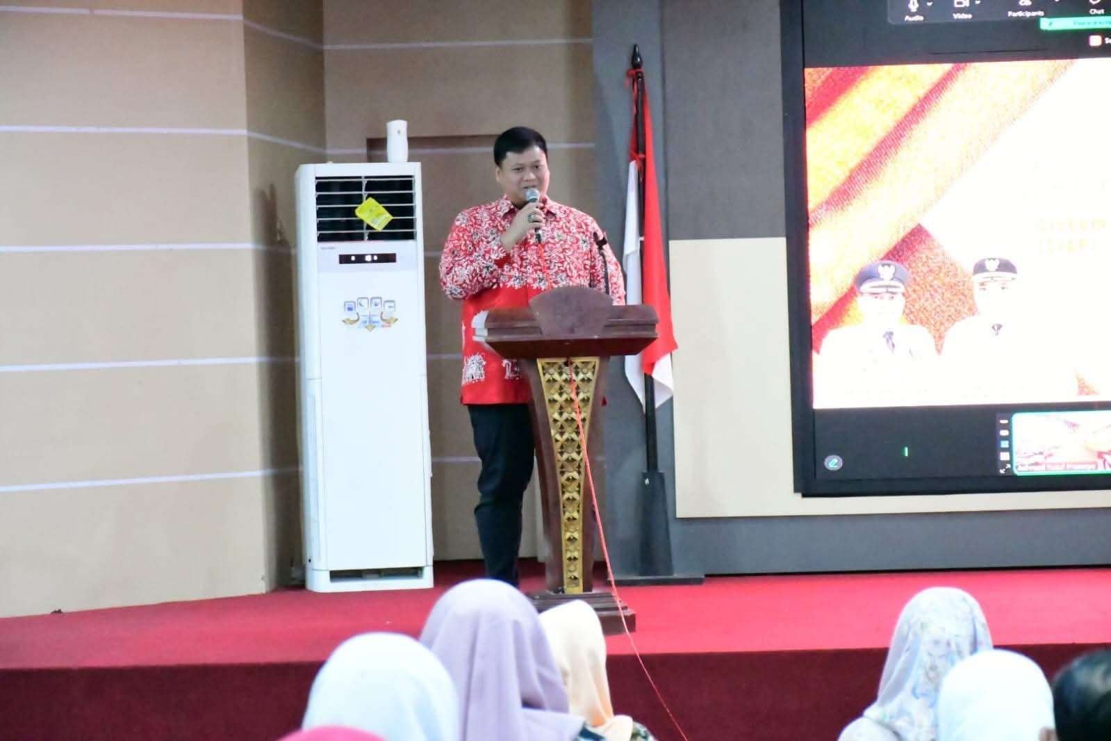 Sekretaris Daerah Banyuasin, Erwin Ibrahim, saat melaunching Sistem Informasi Administrasi Pegawai (SIAP), Kamis (4/9/2025). (Foto: Humas Pemkab Banyuasin)