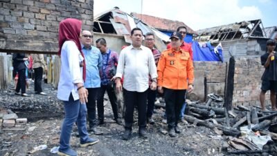 Bupati Askolani Tinjau Lokasi Kebakaran di Tanjung Lago