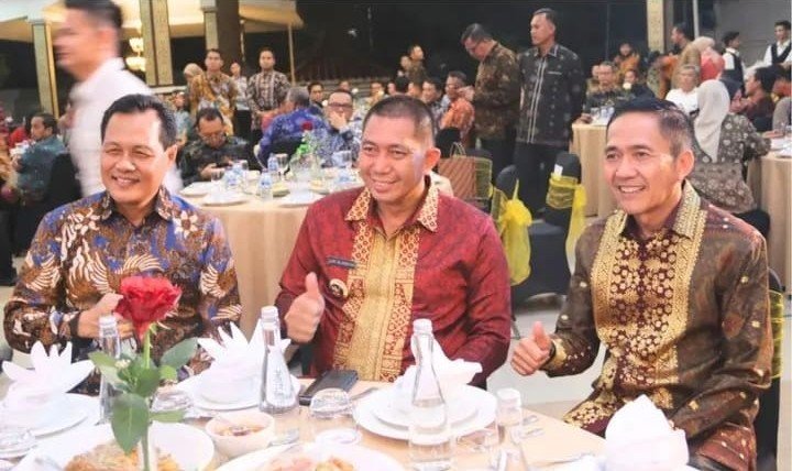 Bupati Muara Enim Hadiri Pisah Sambut Kejati Sumsel