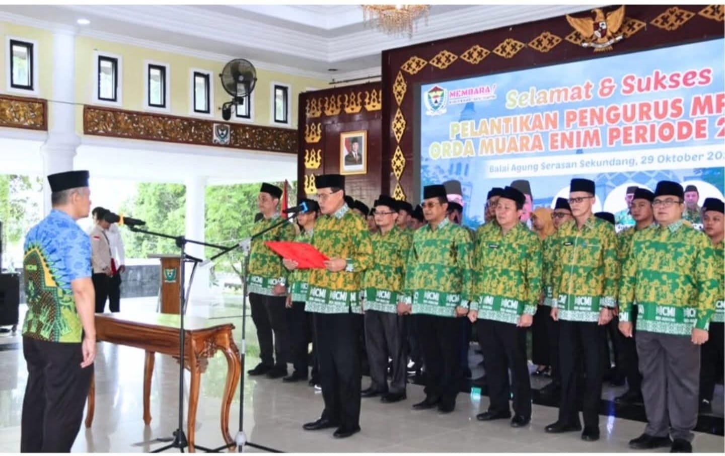 Bupati Muara Enim, H. Edison resmi dilantik sebagai Ketua Ikatan Cendekiawan Muslim Indonesia (ICMI) Orda Muara Enim periode 2025–2030