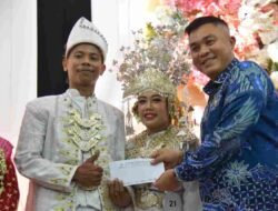 44 Pasangan Pengantin di Palembang Resmi Punya Buku Nikah