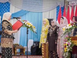 Resmi Dikukuhkan, Patimah Toha Jadi Bunda PAUD Muba