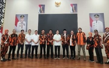 Pengurus MPC Pemuda Pancasila Kota Palembang audensi bersama Walikota Palembang, Ratu Dewa