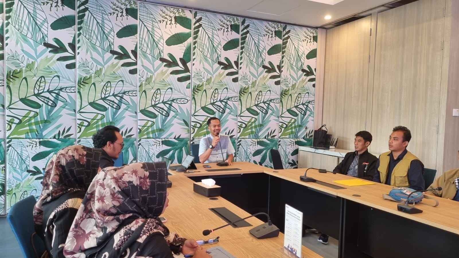 Dari Seresah Jadi Berkah - Langkah PTBA Wujudkan Ekonomi Sirkular di Desa Binaan