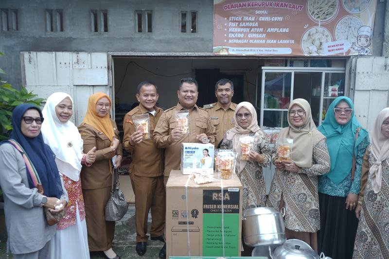 Pemkab Asahan Perkuat Industri Lokal Lewat Bantuan Sarana dan Prasarana