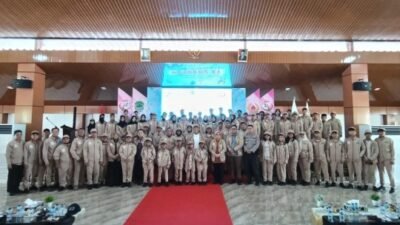 Bupati Asgianto Melepas Kontingen PALI Menuju PORPROV ke XV di Muba