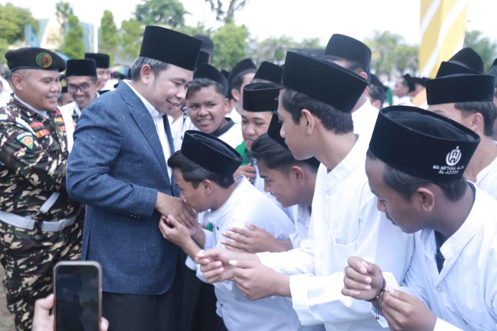 Bupati Jember Gus Fawait Ajak Santri Jaga Peradaban Bangsa di Hari Santri Nasional 2025