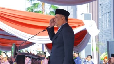 Wakil Gubernur Sumatera Selatan (Sumsel) H. Cik Ujang bertindak sebagai inspektur upacara (Irup) pada peringatan Hari Sumpah Pemuda