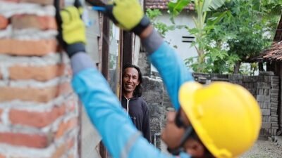 PLN Sambungkan Listrik Gratis bagi 171 Warga Tulungagung