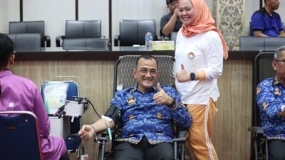 Edward Candra dalam launching nasional sejuta vaksin kanker serviks untuk ASN yang digelar secara virtual dari Auditorium Graha Bina Praja, Jumat (28/11/2025).