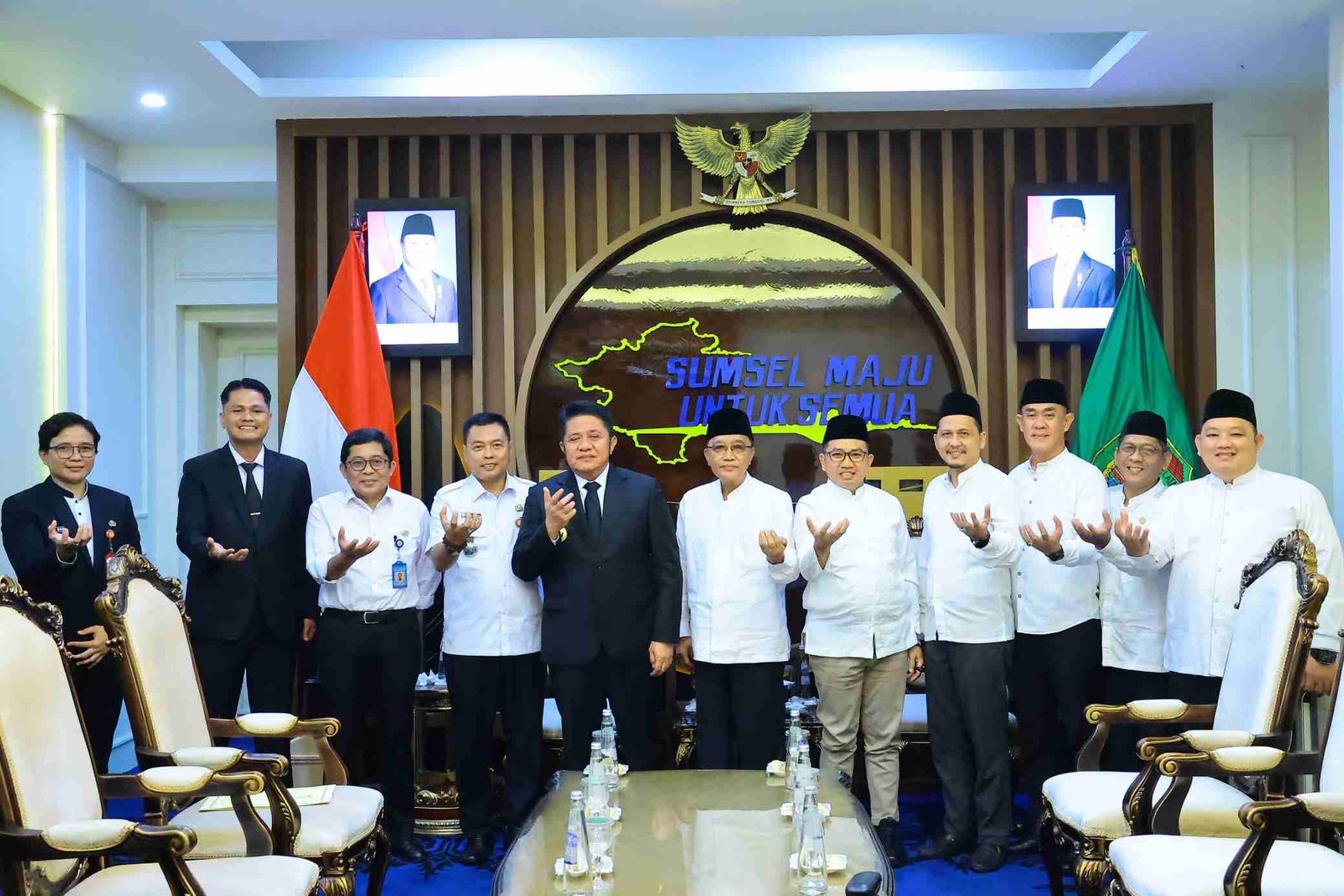 Herman Deru saat menerima kunjungan jajaran pengurus DPP KKP di Ruang Tamu Gubernur Sumsel, Rabu (12/11/2025).