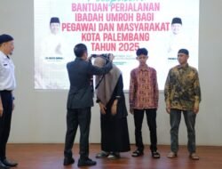 Ratu Dewa Resmi Melepas 97 Penerima Bantuan Perjalanan Ibadah Umroh Tahun 2025